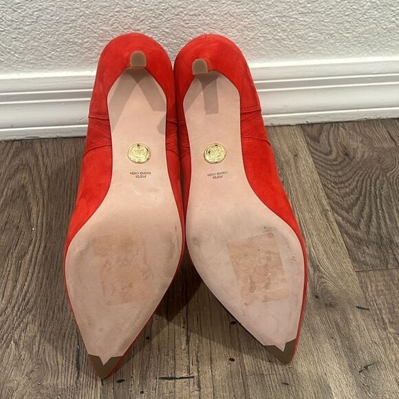 VERONICA BEARD WONDER WOMAN™ LISA STILETTO-HEEL BOOTIE Boots  498.00 - Picture 5 of 5